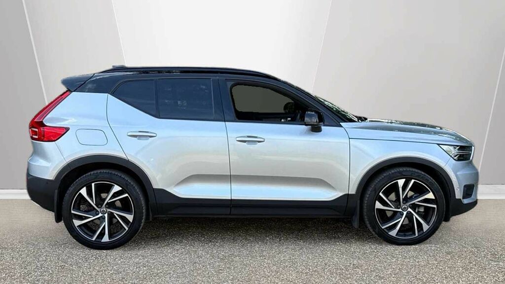 Volvo XC40 D4 Awd R-design Pro Silver #3