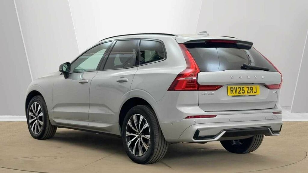 Volvo XC60 B5 P Awd Plus Dark Silver #3