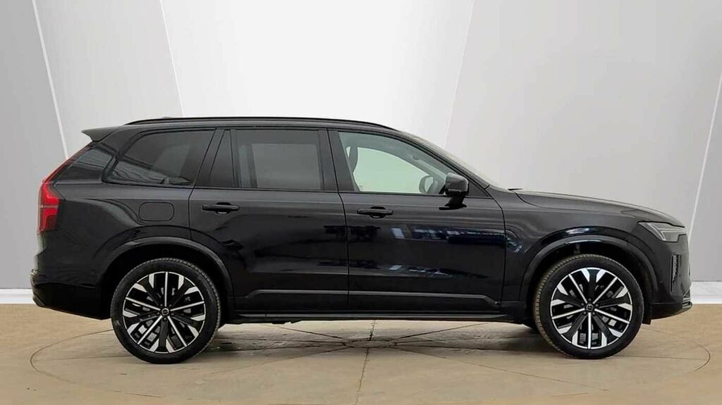 Volvo XC90 B5 P Awd Ultra Dark Black #2