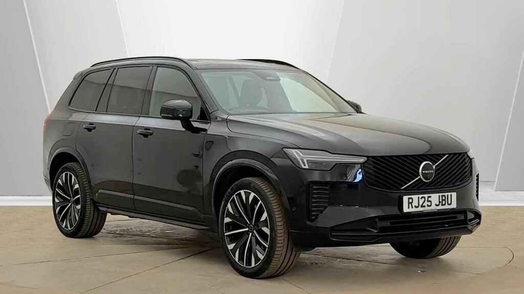 Volvo XC90 B5 P Awd Ultra Dark Black