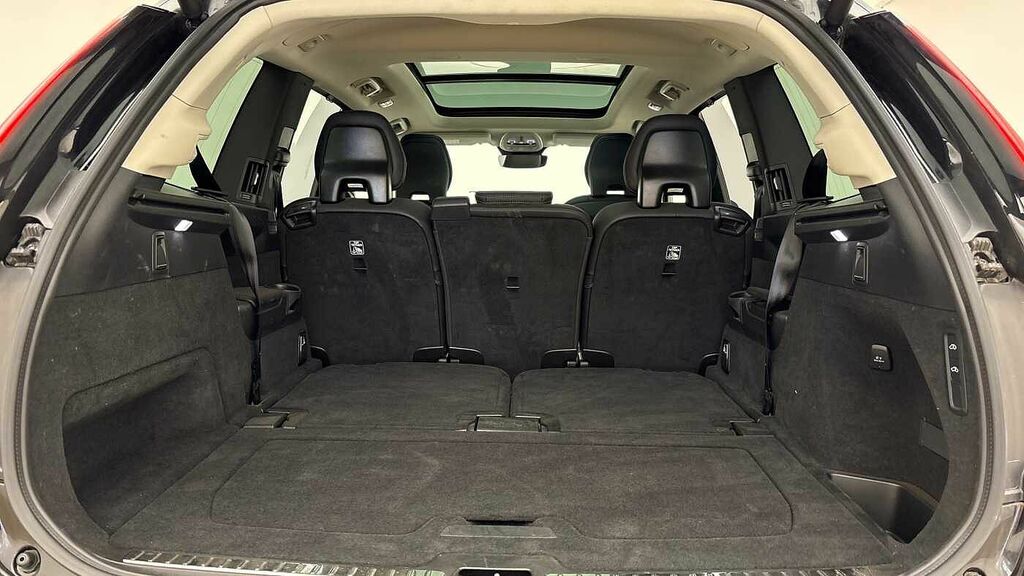 Volvo XC90 B5 P Awd Ultra Dark Black #5