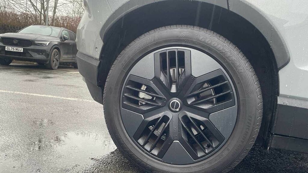 Volvo EX30 Cross Country 422 Bhp Ultra, Twin Motor Performance Grey #9