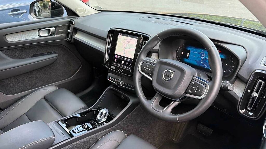 Volvo XC40 B4 P Ultra Dark OW25ZGN Blue #4