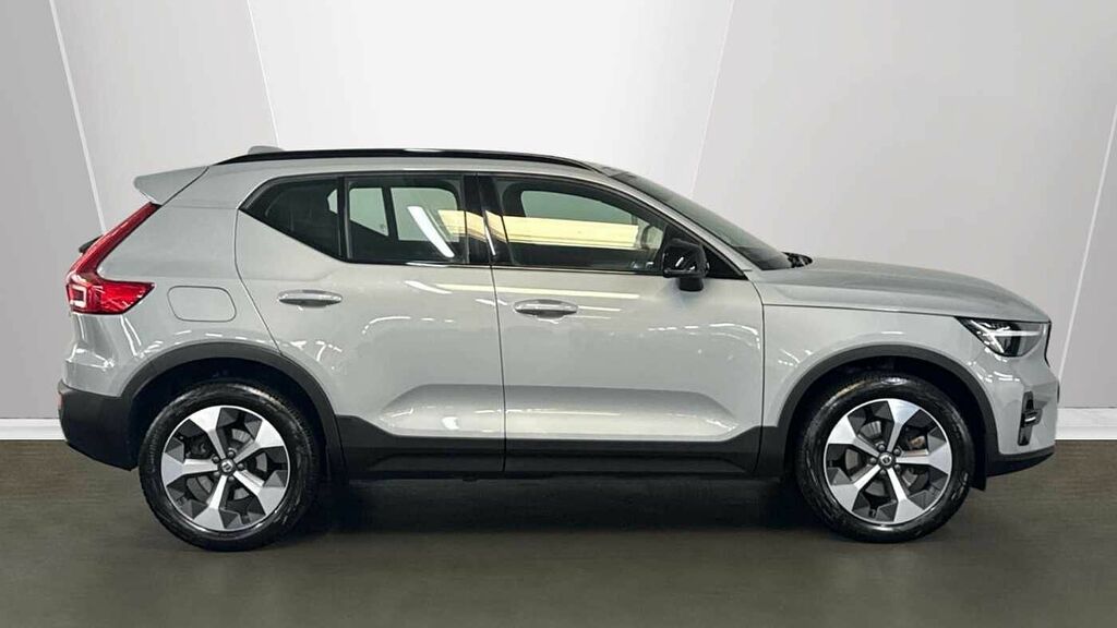 Volvo XC40 Plus, B3 Mild Hybrid, Dark LY24HXG Grey #3