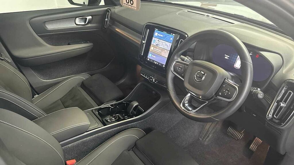 Volvo XC40 Plus, B3 Mild Hybrid, Dark LY24HXG Grey #4
