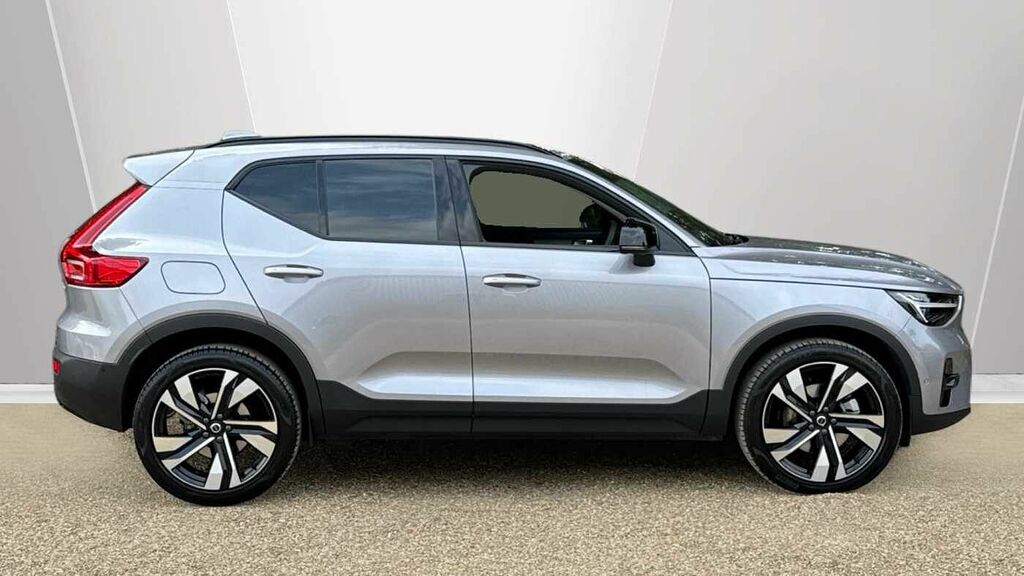 Volvo XC40 Ultra, B3 Mild Hybrid, Dark LG26FTU Silver #3