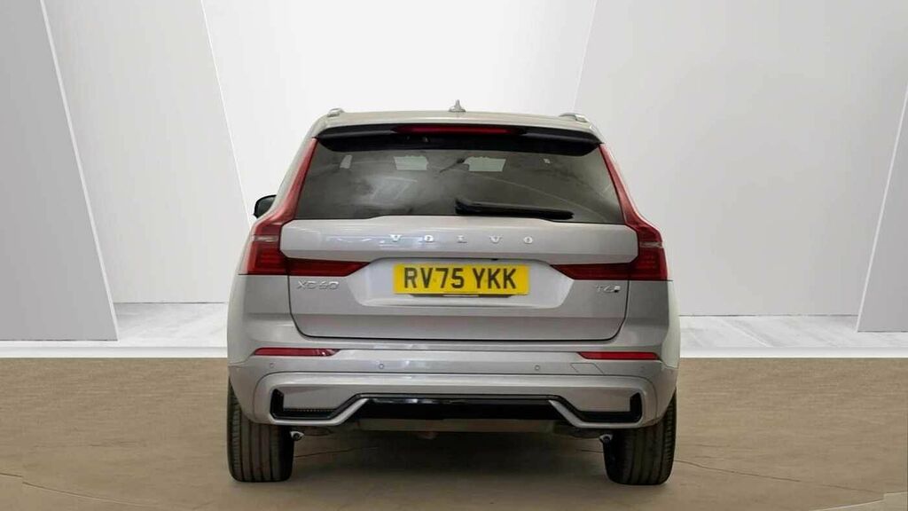 Volvo XC60 2.0 T6 350 Phev Plus Dark Awd Geartronic Silver #4
