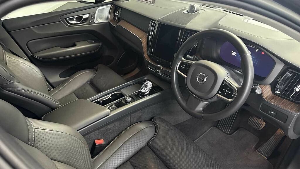 Volvo XC60 Ultimate, B5 Awd Mild Hybrid, Dark Grey #4