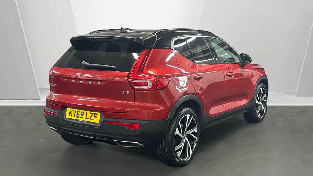 Volvo XC40 T5 Awd R-design Pro Red #2