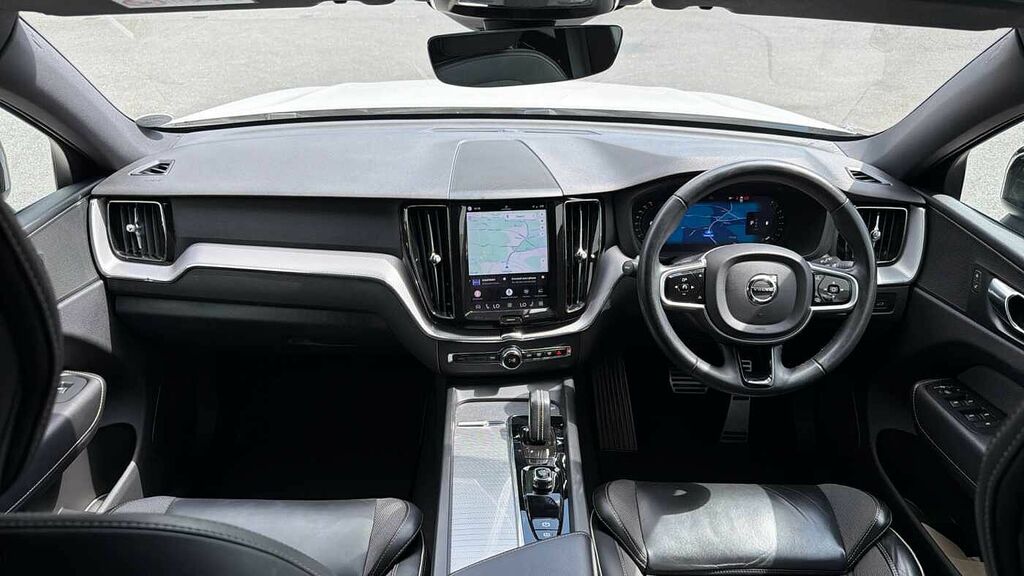 Volvo XC60 R-design, B5 Mild Hybrid Grey #5