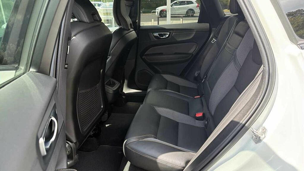 Volvo XC60 R-design, B5 Mild Hybrid Grey #29
