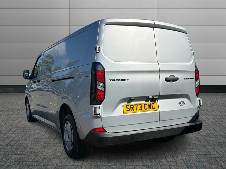 Ford Transit Custom V710 Trend Van 300 L2 2.0L Ecoblue 136Ps Fwd 6 Spe SR73CWC White #2