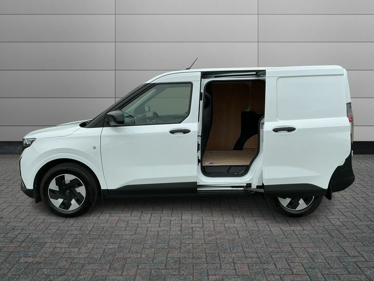 Ford Transit Courier Trend Van 43Kwh Drive 136Ps Fwd 1 Speed A SL26UAX White #6