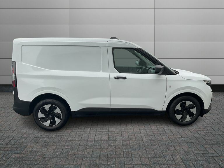 Ford Transit Courier Trend Van 46Kwh Drive 136Ps Fwd 1 Speed A White #5