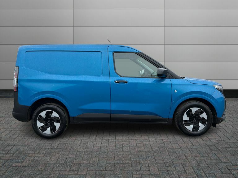 Ford Transit Courier Trend Van 46Kwh Drive 136Ps Fwd 1 Speed A Blue #5