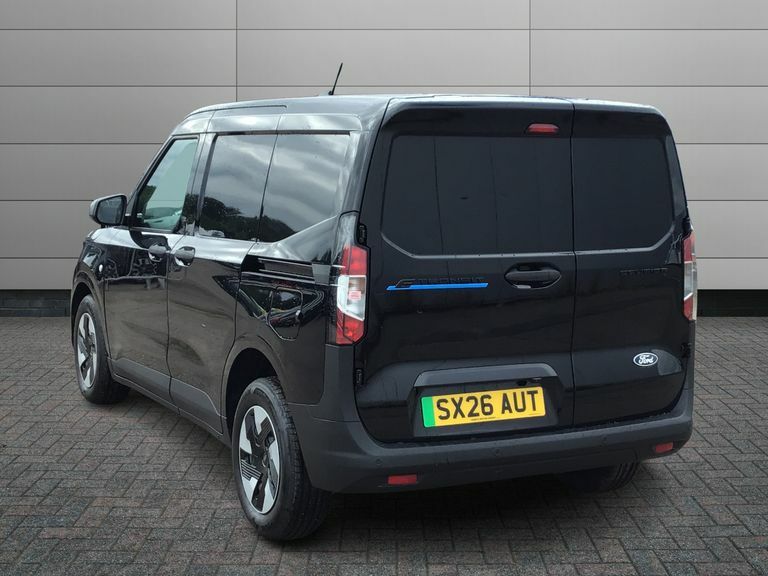 Ford Transit Courier 100Kw 46Kwh Trend Van Black #2