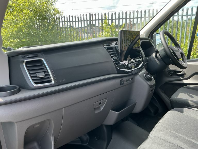 Ford Transit Custom 198Kw 68Kwh H2 Trend Van Dap SX26AUU Grey #3