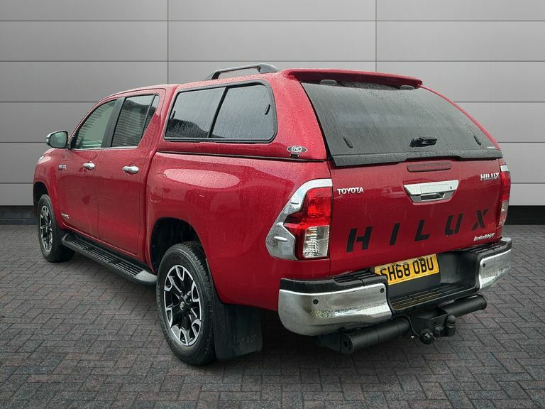Toyota HILUX 2.4 D-4d Invincible X Dcab Pick Up Red #2