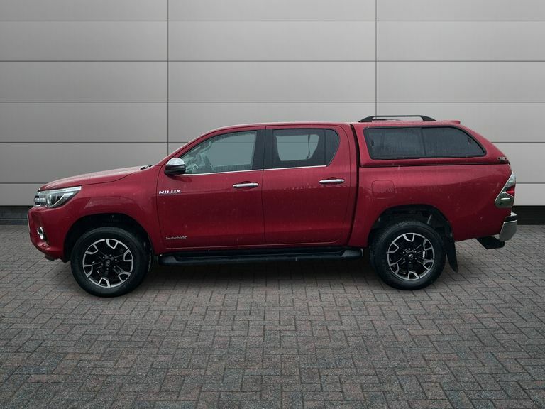 Toyota HILUX 2.4 D-4d Invincible X Dcab Pick Up Red #6