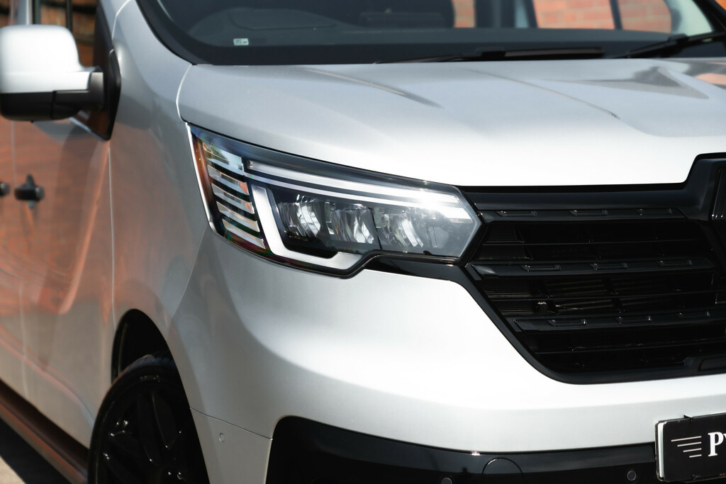 Renault Trafic 2.0 Dci 170 Extra Sport Crew Cab Lwb   #3