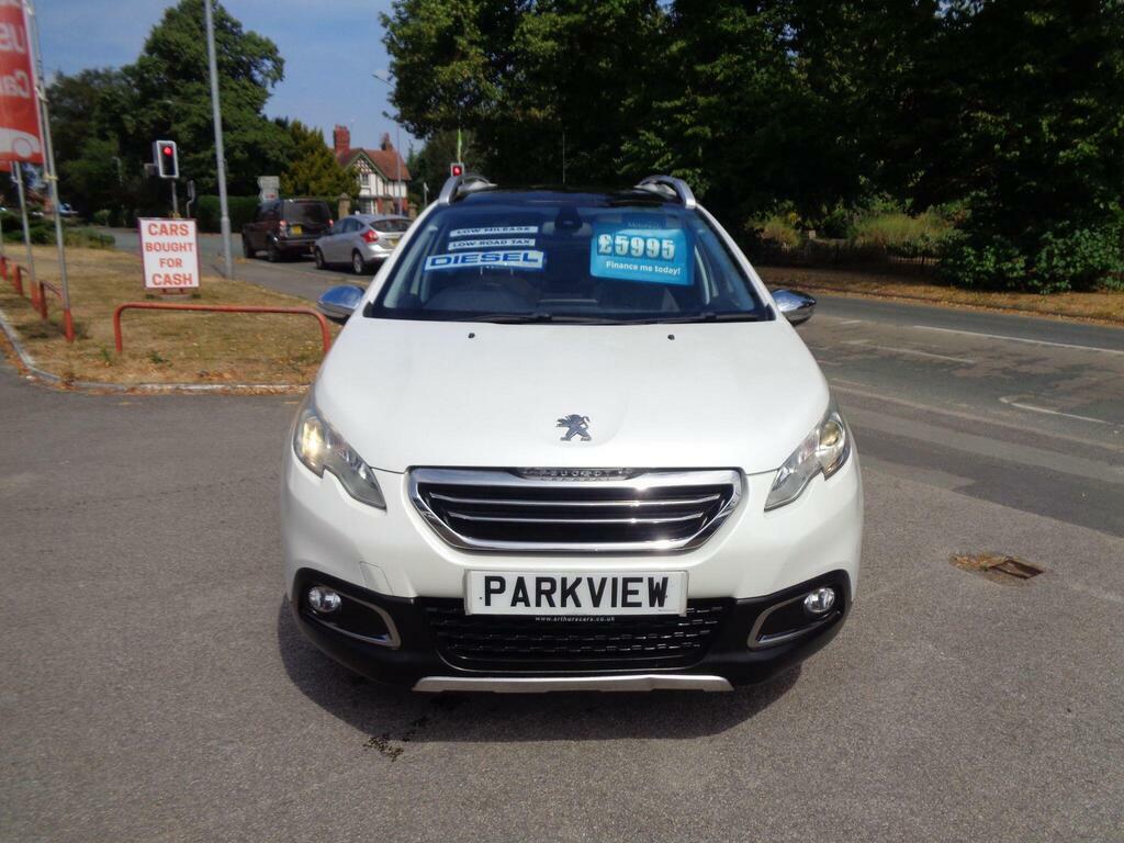 Peugeot 2008 1.6 E-hdi Feline Euro 5 S S White #3