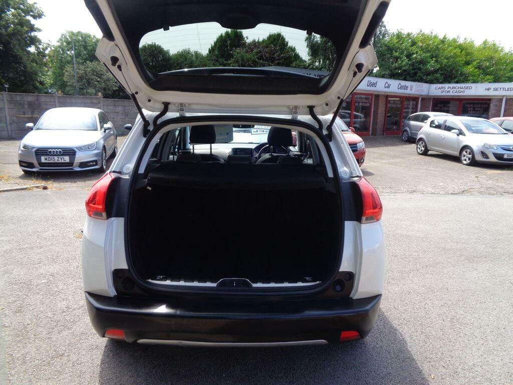 Peugeot 2008 1.6 E-hdi Feline Euro 5 S S White #6