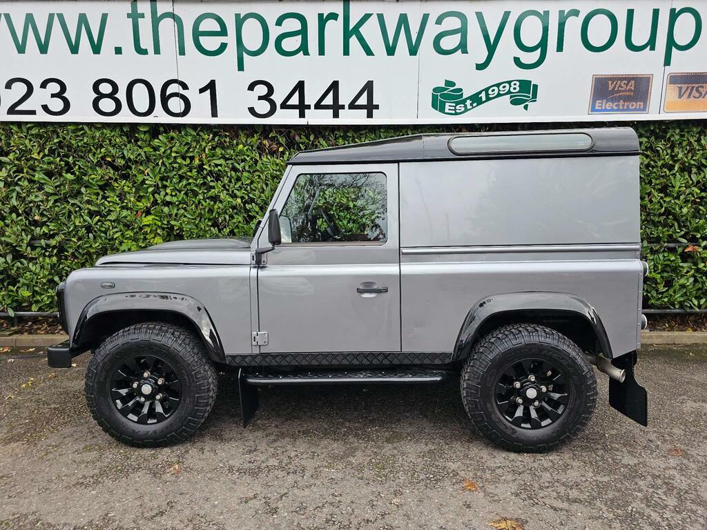 Land Rover Defender 90 2.2 Td X Tech Hard Top Grey #3
