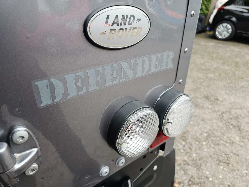 Land Rover Defender 90 90 Xs Station Wagon Tdci 2.2 Grey #22