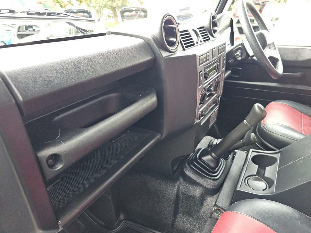 Land Rover Defender 90 90 Xs Station Wagon Tdci 2.2 Grey #14