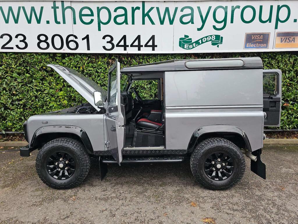 Land Rover Defender 90 2.2 Td X Tech Hard Top Grey #4