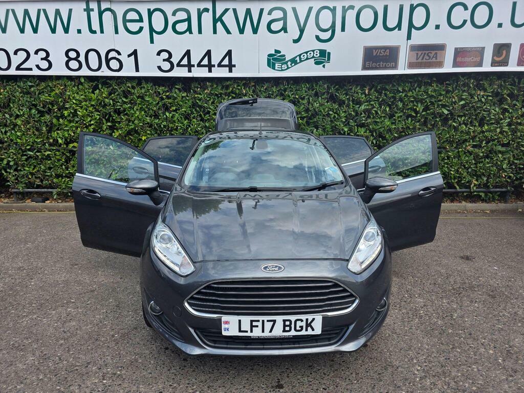 Ford Fiesta 1.0T Ecoboost Titanium Euro 6 S S Grey #2