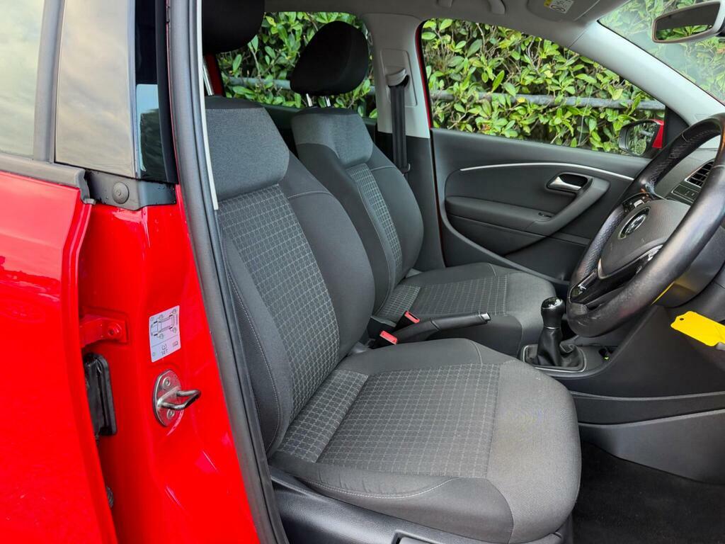 Volkswagen Polo 1.2 Tsi Match Edition Euro 6 S S Red #4