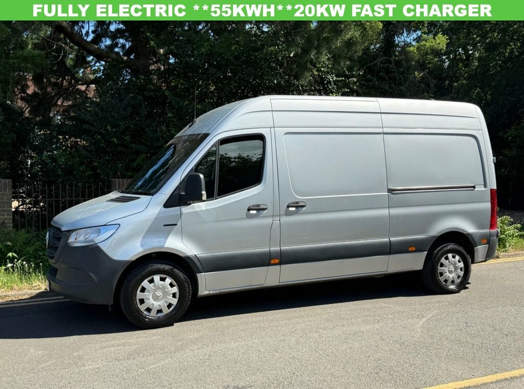 Mercedes-Benz eSprinter Mpv Silver