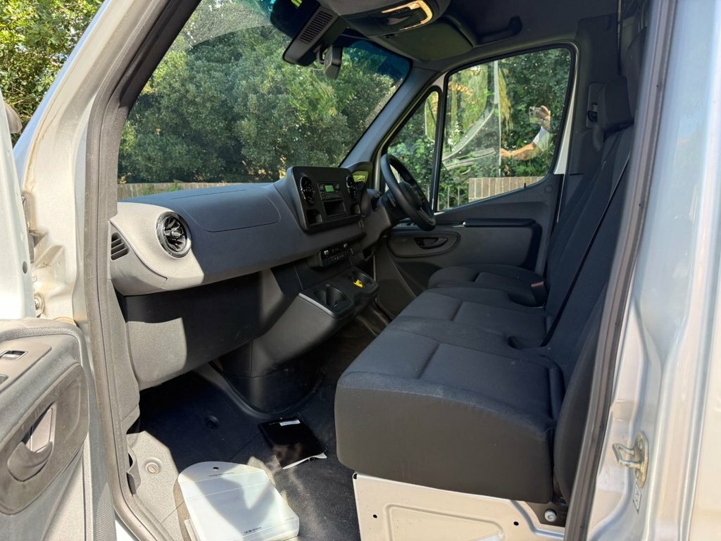Mercedes-Benz eSprinter 85Kw 55Kwh Progressive Van 80Kw Charger  #12