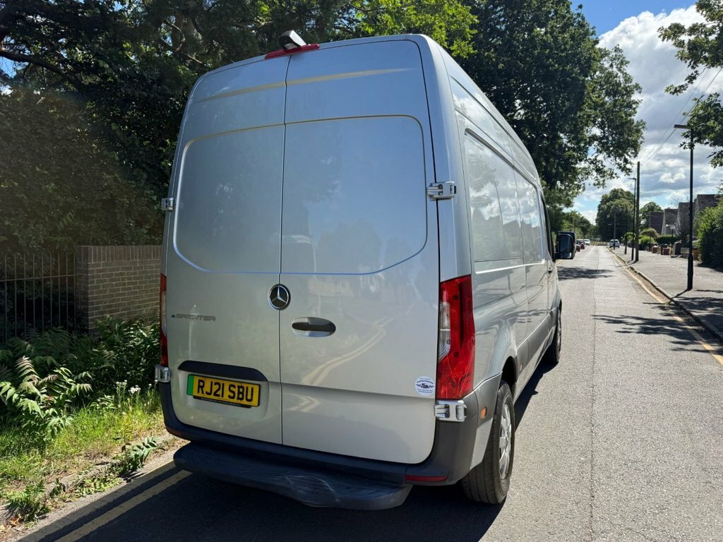 Mercedes-Benz eSprinter 85Kw 55Kwh Progressive Van 80Kw Charger  #16