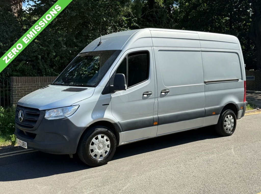 Mercedes-Benz eSprinter Mpv Silver #2