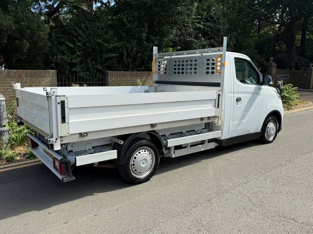Maxus eDeliver 3 50.23Kwh Fwd L1 White #12