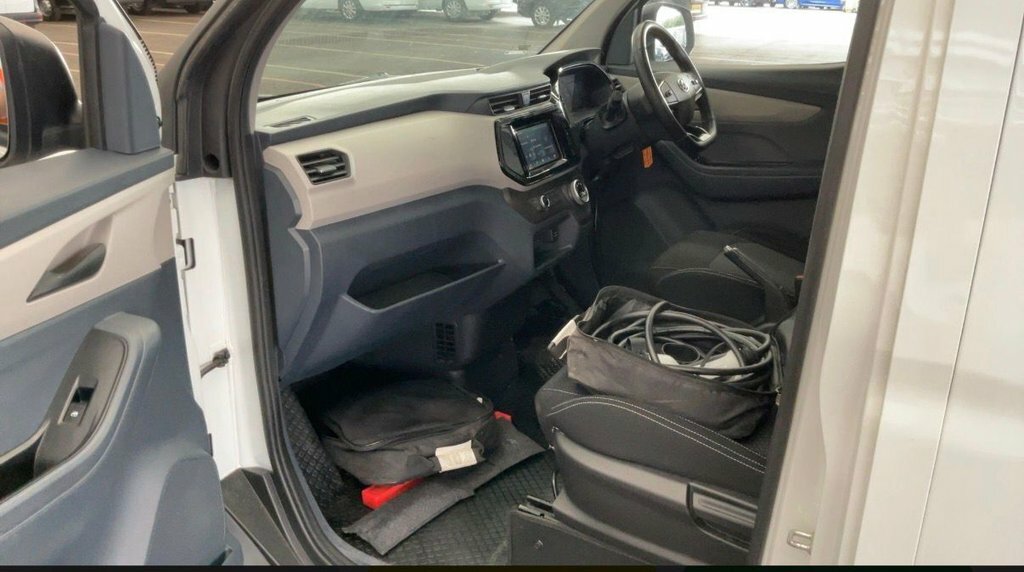 Maxus eDeliver 3 Electric White