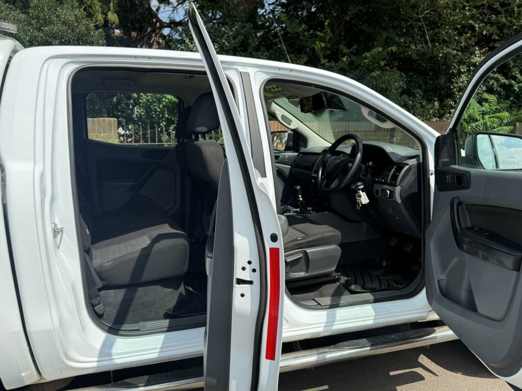 Ford Ranger Wildtrak 4X4 Dcb Grey #20