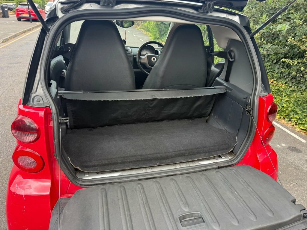 Smart Fortwo Coupe 0.8L Passion Red #6