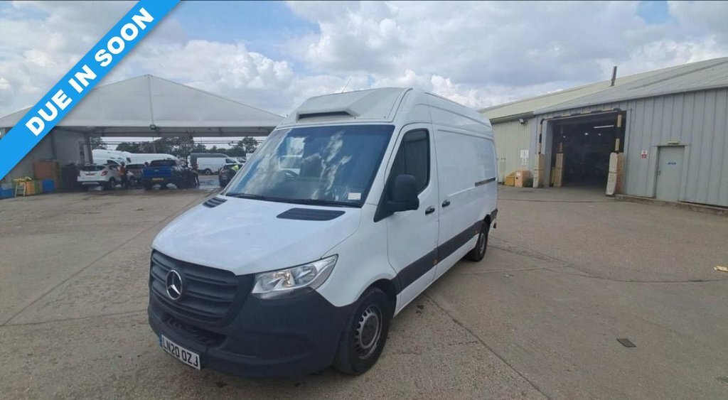 Mercedes-Benz Sprinter Diesel White