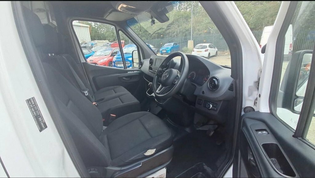 Mercedes-Benz Sprinter Diesel White #6