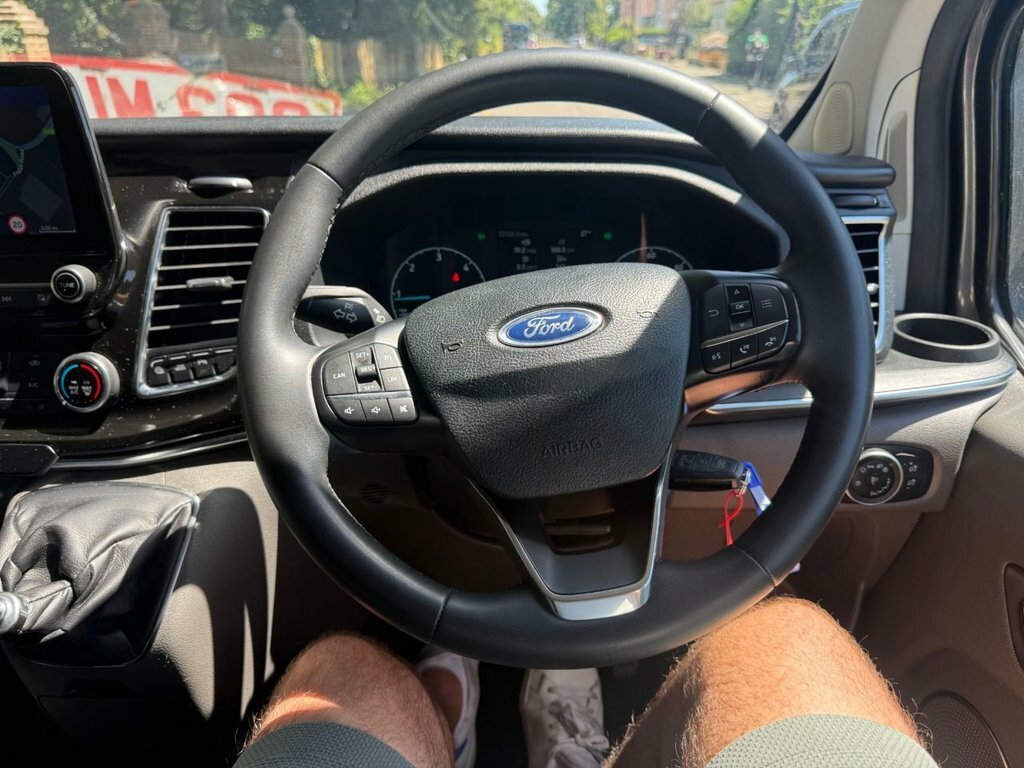 Ford Tourneo Custom 2L Titanium Silver #19