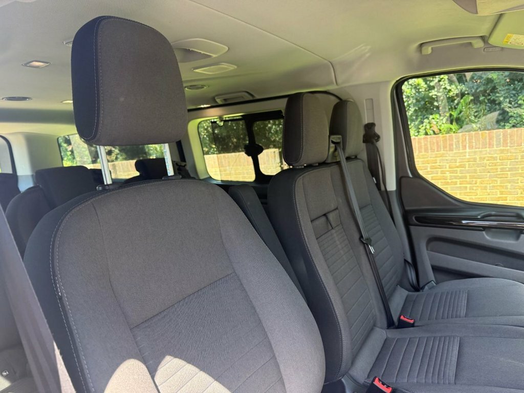 Ford Tourneo Custom 2L Titanium Silver #16