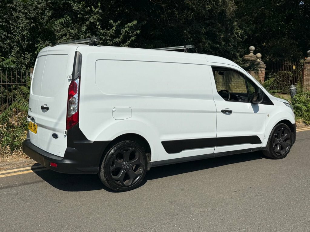Ford Transit Connect 1.5L Leader White #4