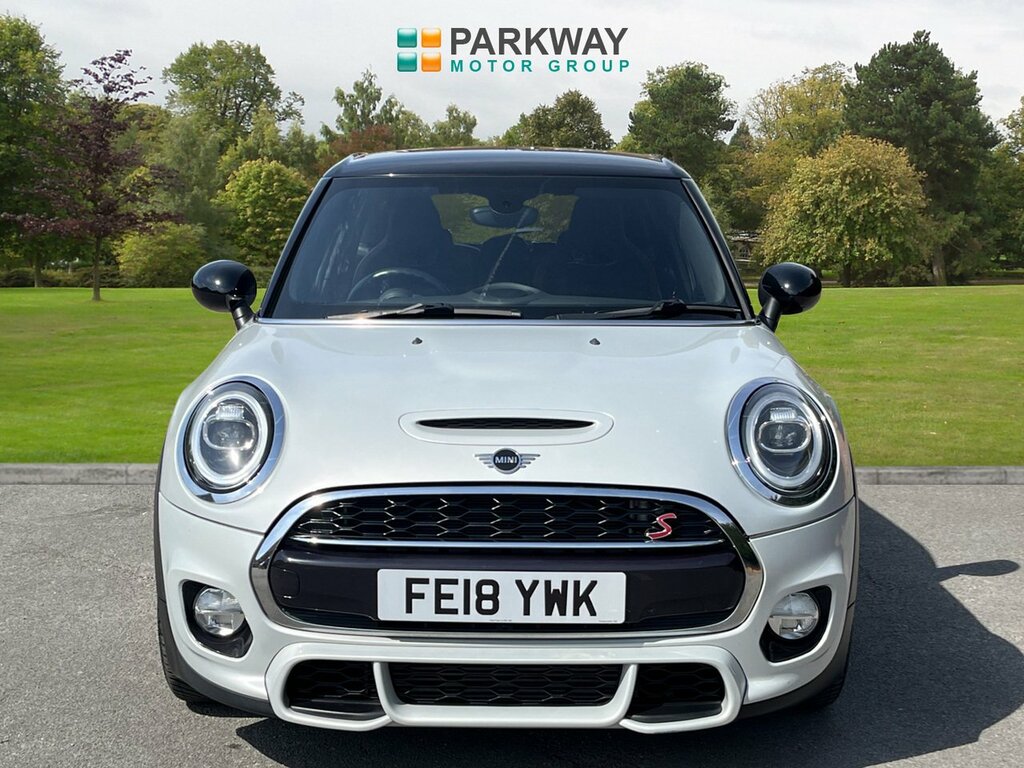 Mini Hatch Cooper S FE18YWK White #2
