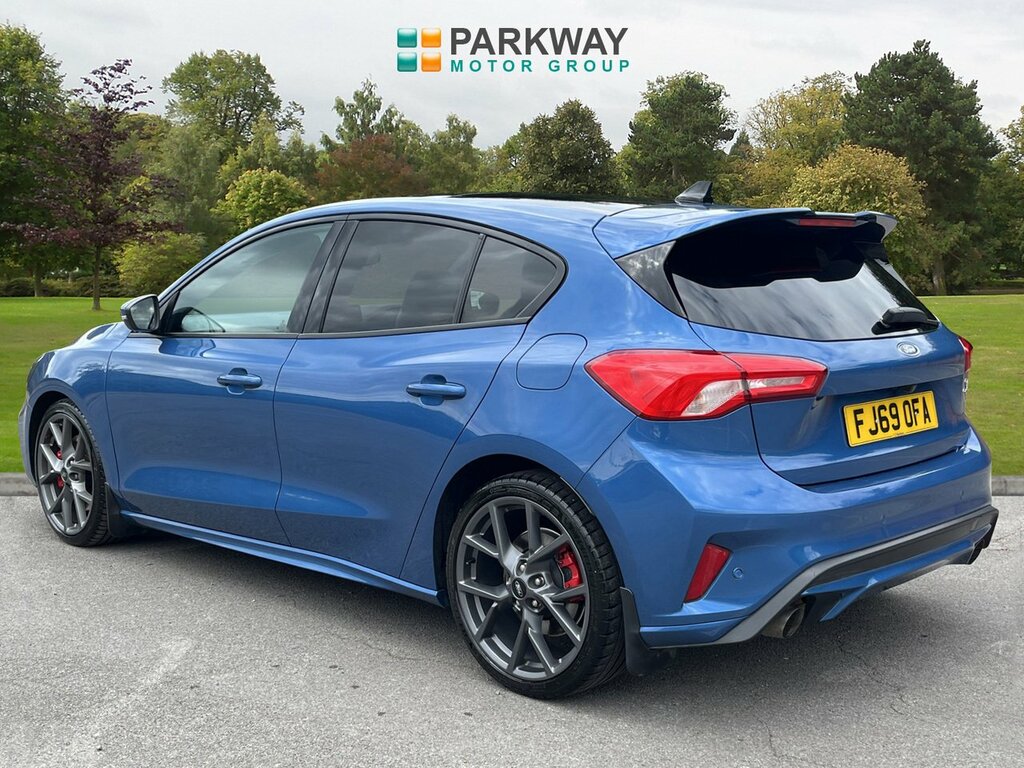 Ford Focus Hatchback FJ69OFA Blue #6
