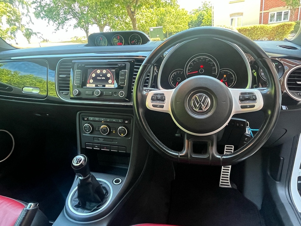 Volkswagen Beetle 1.4 Tsi Sport Cabriolet Euro 5 White #24