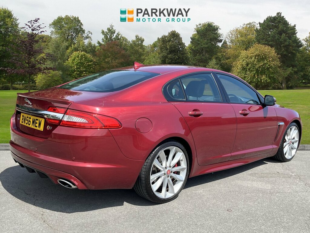 Jaguar XF D V6 S Portfolio Red #4