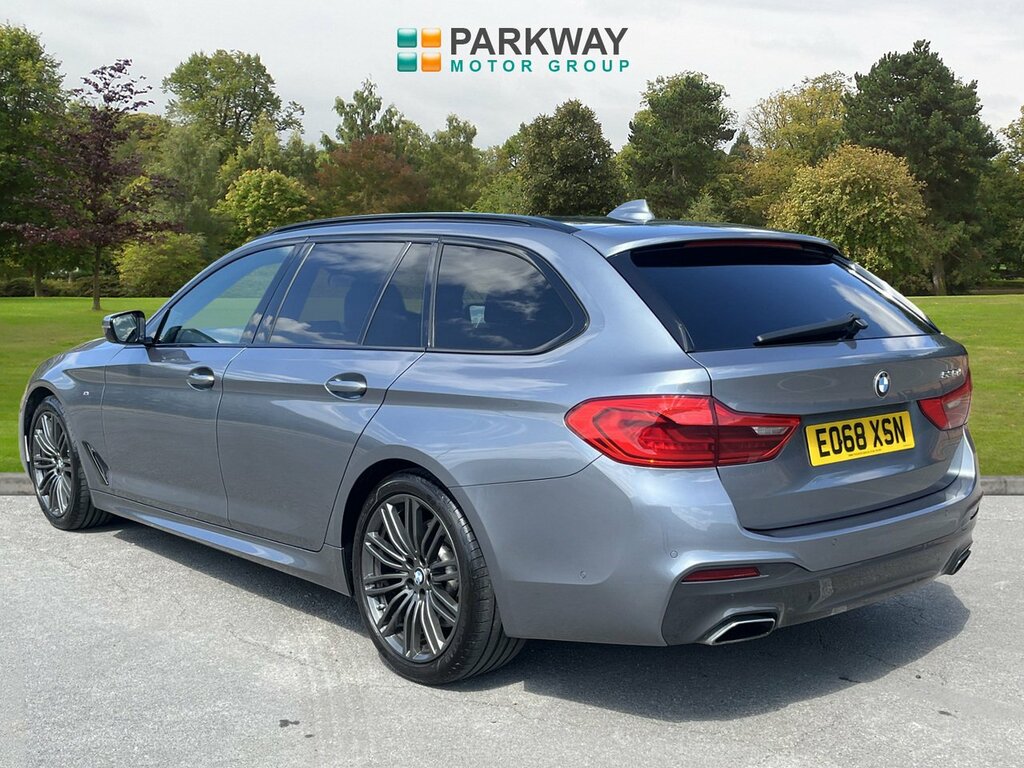 BMW 5 Series Estate #6
